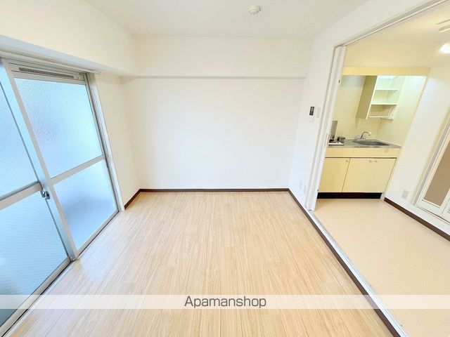 南風マンションの内装写真