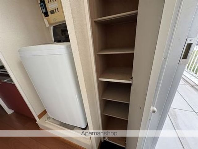 レオパレススラップ赤池の内装写真