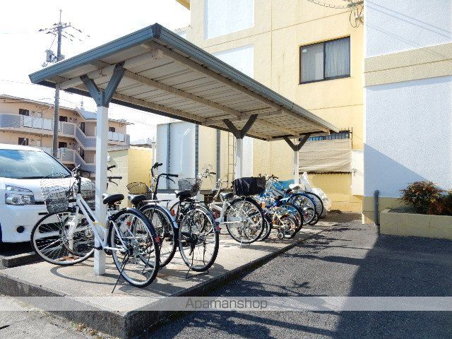アクセスワケの外観写真