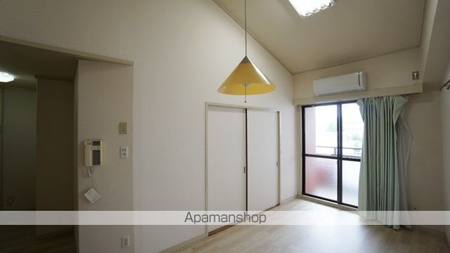 マンションクラデンの内装写真