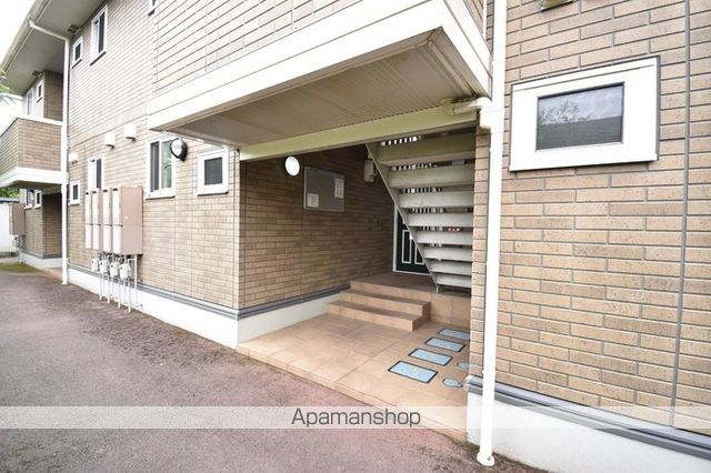 エリタージュ B棟の玄関写真