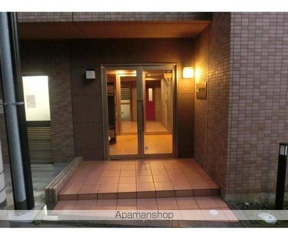 レジデンス練馬北町の玄関写真