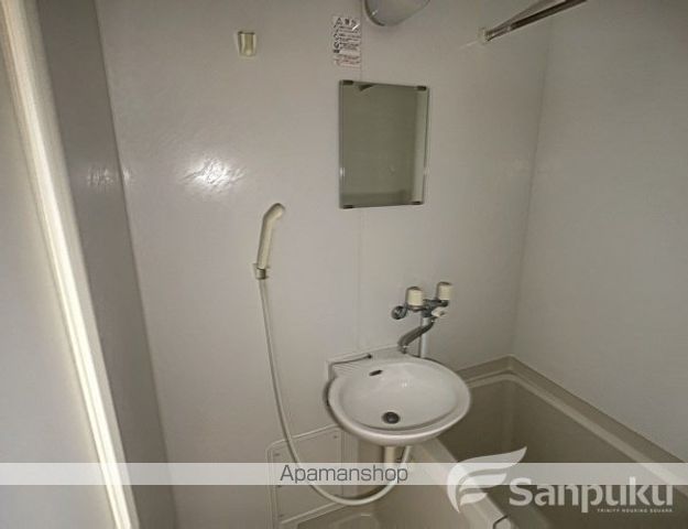レオパレス雄新ひまわりの内装写真