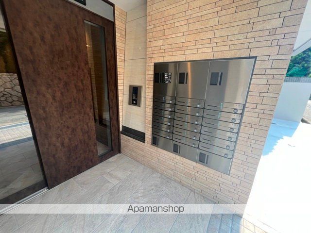 センプレヴィータさくら夙川の玄関写真