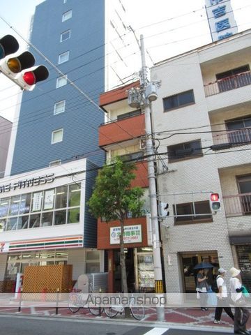 北野商事ビルの玄関写真