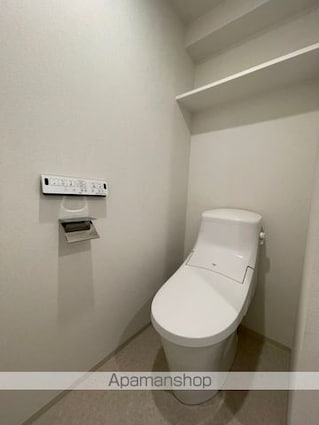 東京都中野区中央５丁目[1R/25.79m2]のトイレ