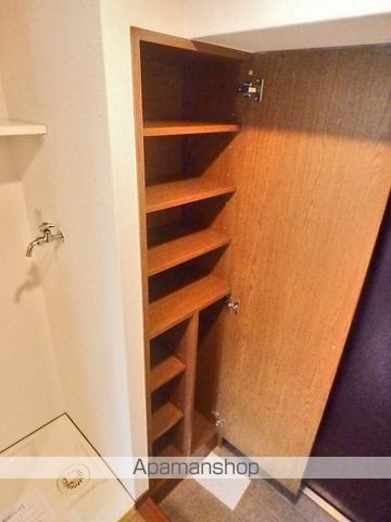 大産鳥飼マンションの内装写真