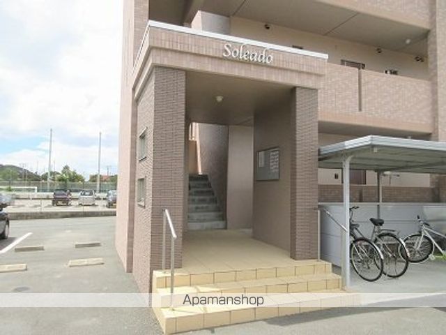 ソレアードの玄関写真