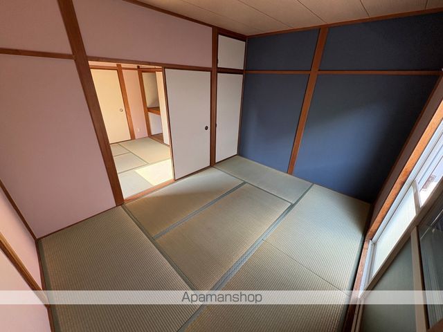 マンション島村の内装写真