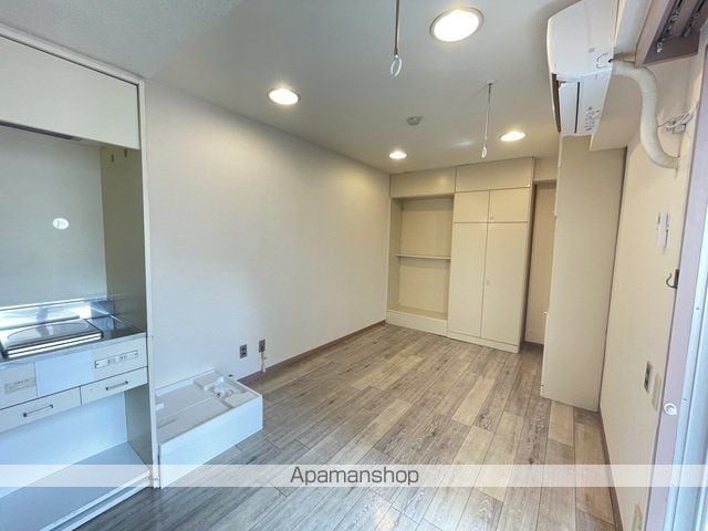 東新橋ビルの内装写真