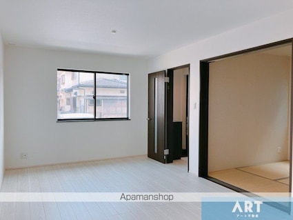 フォレクスレリア鴨川Ｃ棟[4LDK/85.91m2]のリビング・居間