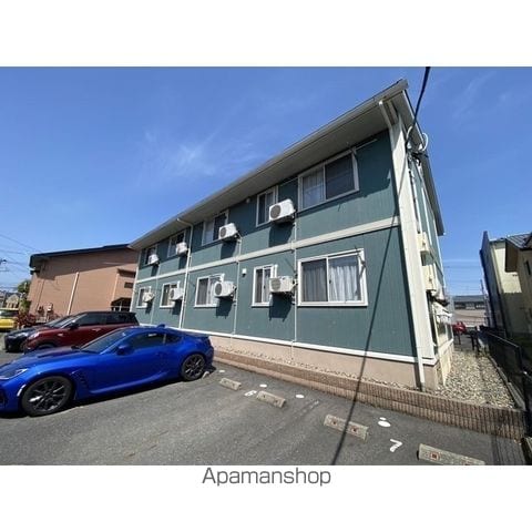デルニエの外観写真