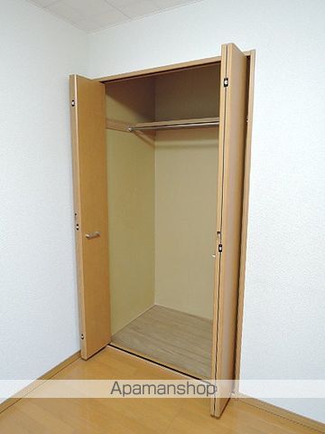 シャイニングスターの内装写真