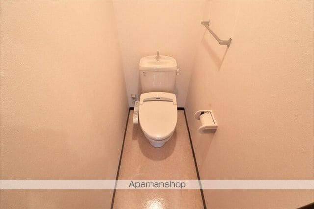 ロイヤルガーデン天神 A棟の内装写真