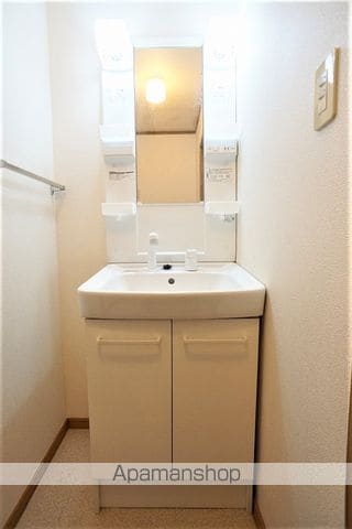 フレッシュヒルズ紅梅谷IIIの内装写真
