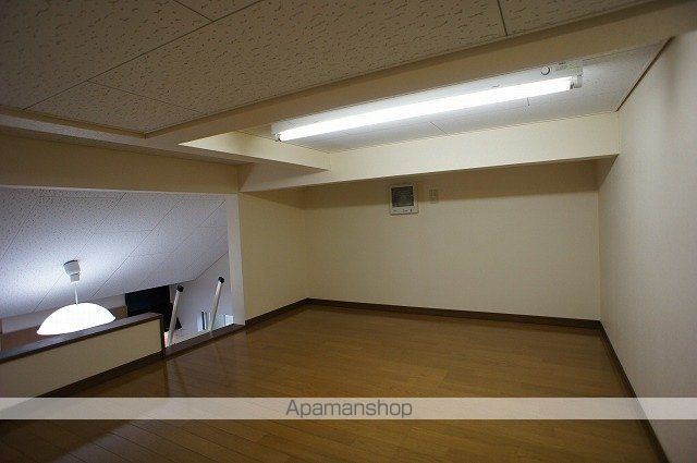 ラポール弐番館の内装写真