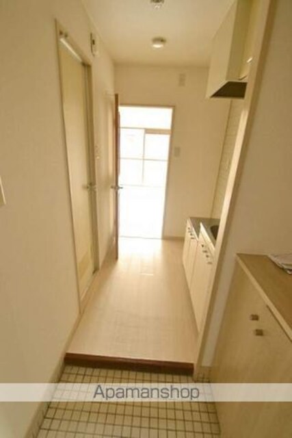 山本ビル[1K/18.42m2]の玄関
