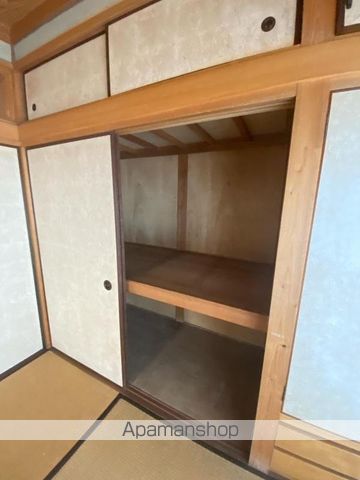 予讃線 鬼無駅 徒歩21分 2階建 築42年の内装写真