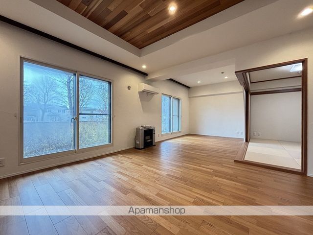 ライオンズマンション的場町の内装写真