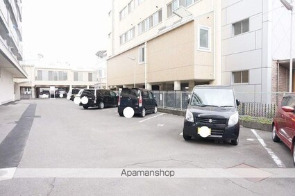 今井マンション[3DK/53m2]の駐車場1