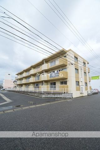 ドメスティックカーサの外観写真