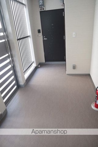 オルフェアメゾン清水丘弐番館の玄関写真