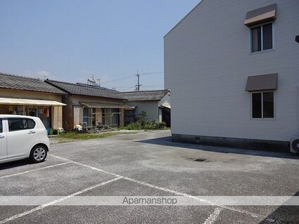 川江ハイツ[3DK/55.6m2]の駐車場