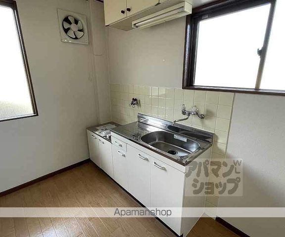ハイツ小倉山の内装写真