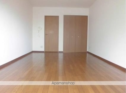 エスエスハイツ市川[1K/28.39m2]のリビング・居間