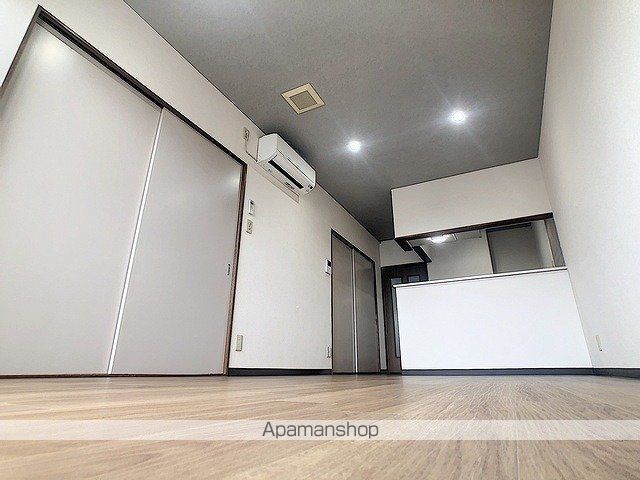 エトワール新神田の内装写真