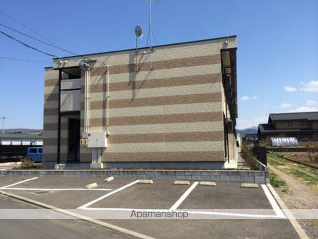 レオパレスアドゥルの外観写真
