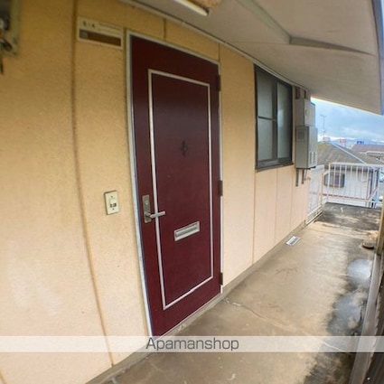 コーポ衣川[2LDK/51.03m2]のエントランス