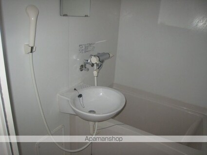 レオパレスＫＩＲＡ[1K/22.35m2]のバス