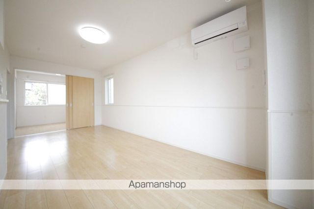 プリムローズの内装写真