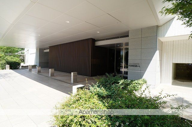 M.M.TOWERS FORESIS−Lの玄関写真