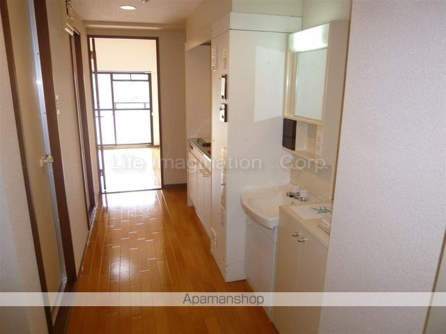 ROOMS OOJIの内装写真