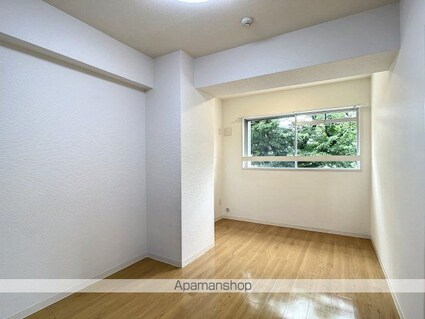 リシェル氷川台[2LDK/60m2]のリビング・居間1