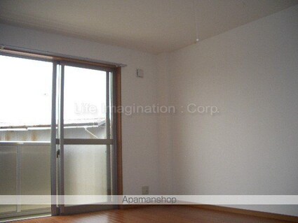 シャルマン愛知川[1K/30.94m2]の内装3