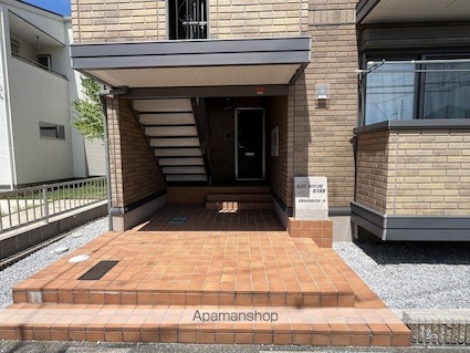 ＥＡＳＴ　ＮＯＮＡＭＩ　拾弐番館[2LDK/65.63m2]のエントランス