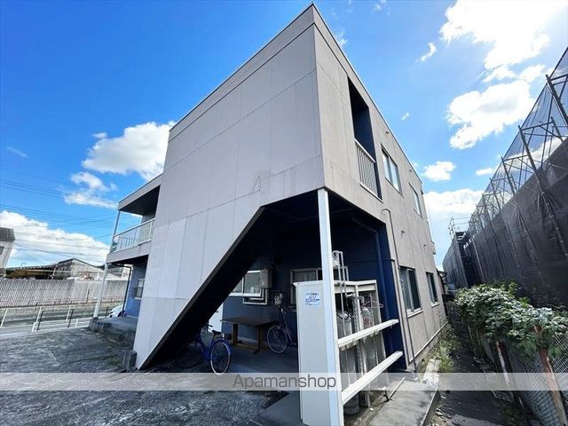 中島アパートの外観写真