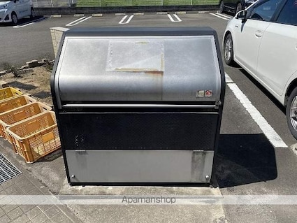 トレフル　Ｊ[2LDK/60.75m2]の外観4