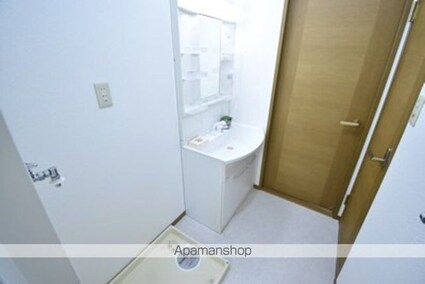 香川県高松市松島町３丁目[3DK/65m2]の洗面所