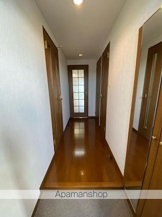 サウスプラザ六条[1LDK/49.6m2]の玄関