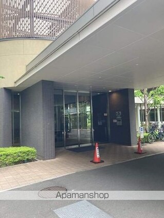 クレヴィア豊田多摩平の森ＲＥＳＩＤＥＮＣＥ[3LDK/72.95m2]のエントランス