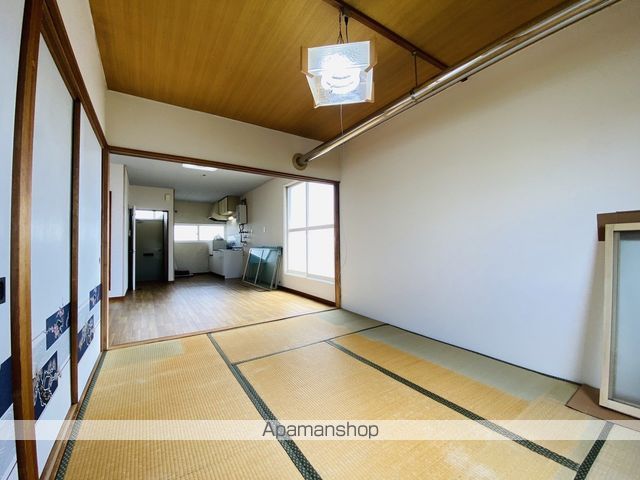万代パレスの内装写真