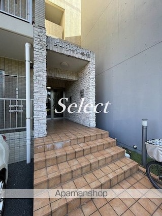 オーシャン本牧[2DK/41.5m2]のエントランス2