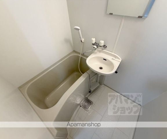メゾンカーマインの内装写真