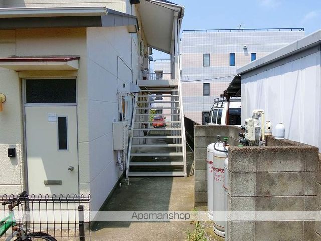 サンハイツ藤の玄関写真