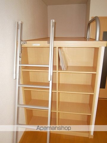 レオパレスエスカリエ青家の内装写真