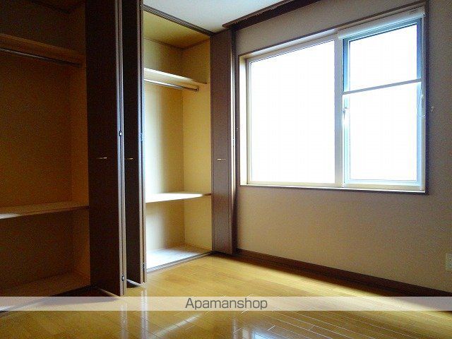 ロイヤルアートの内装写真